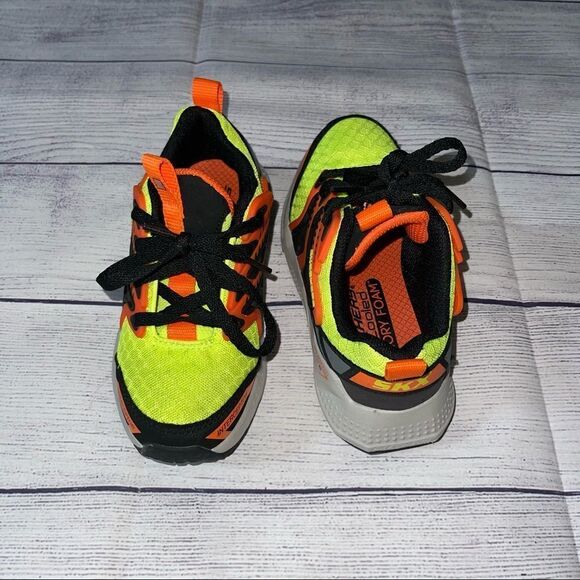 Skechers Boy’s Turbo Spike Galvor Yellow/Black - Picture 2 of 7